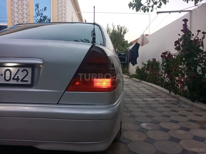 Mercedes C 200 1999, 555,000 km - 2.0 l - Bakı