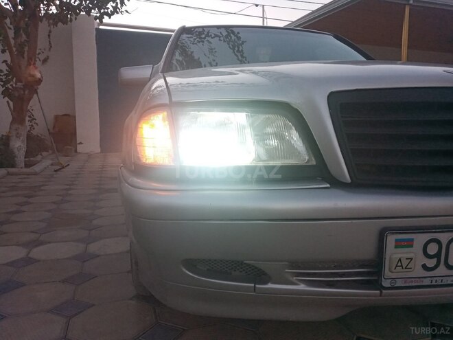 Mercedes C 200 1999, 555,000 km - 2.0 l - Bakı