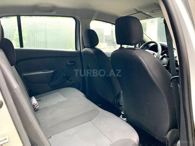 Renault Sandero 2014, 148,000 km - 1.6 l - İsmayıllı