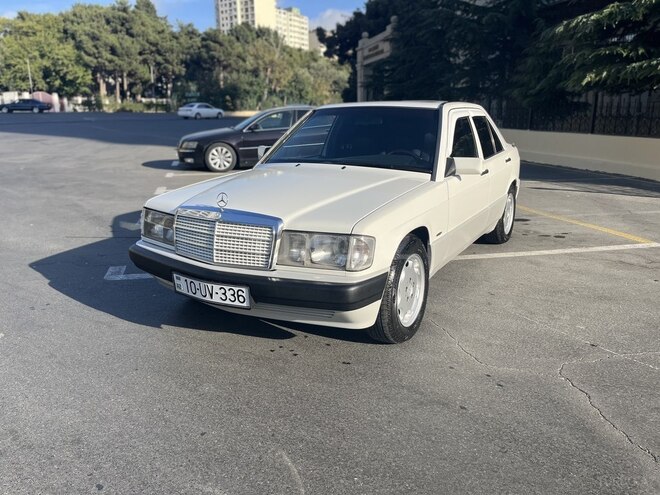 Mercedes 190 1990, 216,000 km - 2.0 l - Bakı