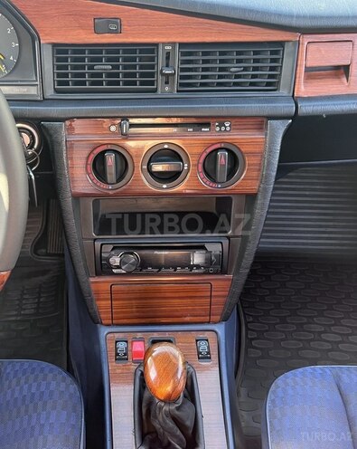 Mercedes 190 1990, 216,000 km - 2.0 l - Bakı