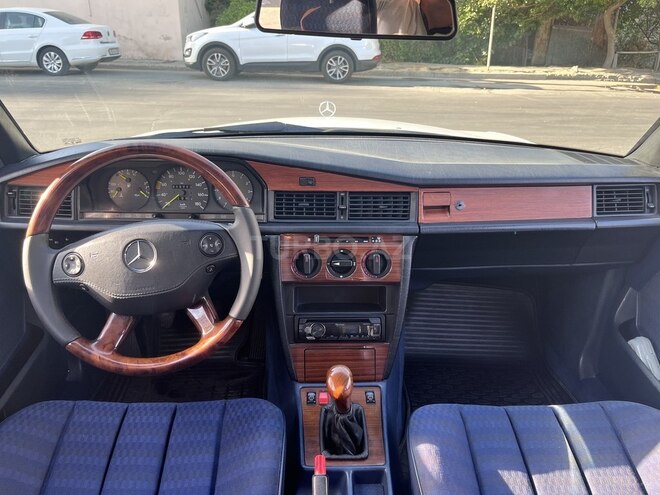 Mercedes 190 1990, 216,000 km - 2.0 l - Bakı