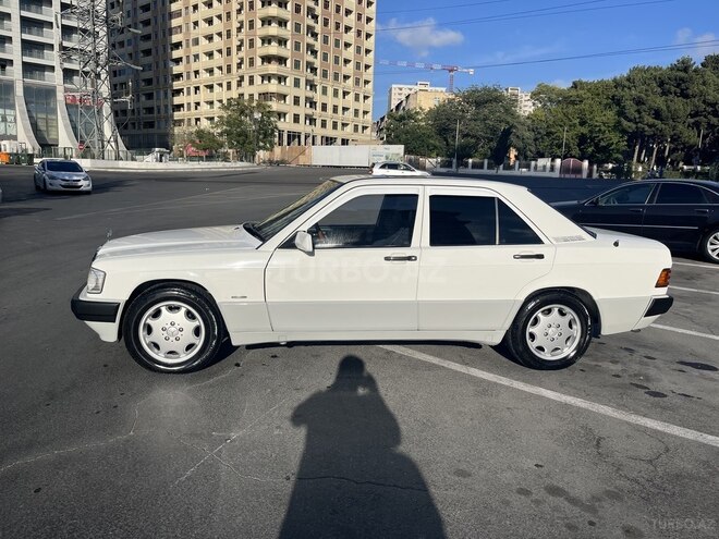 Mercedes 190 1990, 216,000 km - 2.0 l - Bakı
