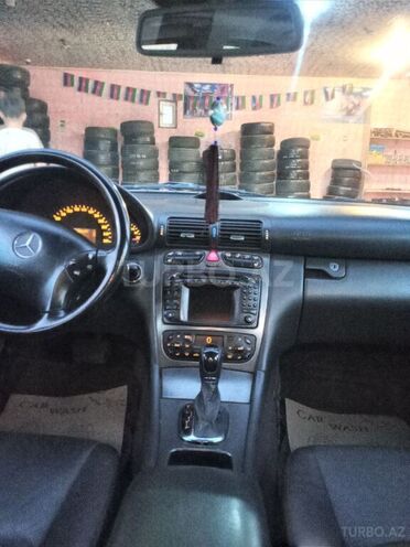 Mercedes C 200 2003, 370,000 km - 1.8 л - Bakı