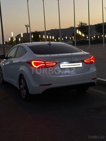 Hyundai Elantra 2015, 87,226 km - 1.8 l - Bakı