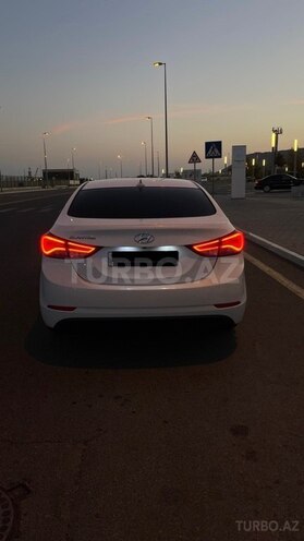 Hyundai Elantra 2015, 87,226 km - 1.8 l - Bakı