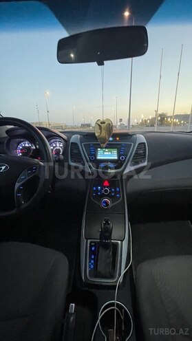 Hyundai Elantra 2015, 87,226 km - 1.8 l - Bakı