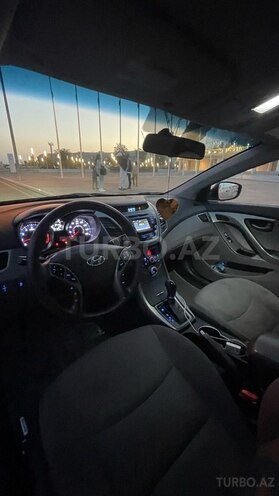 Hyundai Elantra 2015, 87,226 km - 1.8 l - Bakı