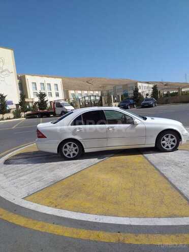 Mercedes C 240 2003, 373,200 km - 2.6 l - Bakı