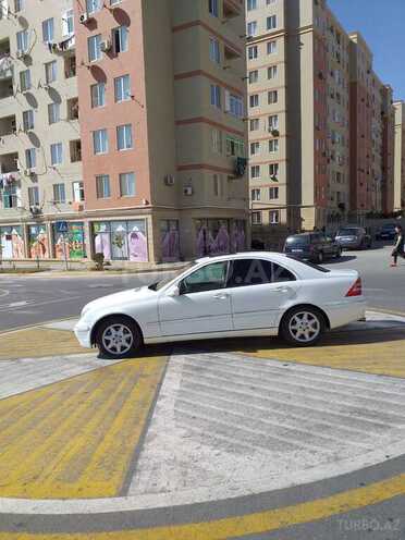 Mercedes C 240 2003, 373,200 km - 2.6 l - Bakı
