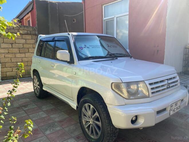 Mitsubishi Pajero io 1999, 200,000 km - 1.8 л - Bakı