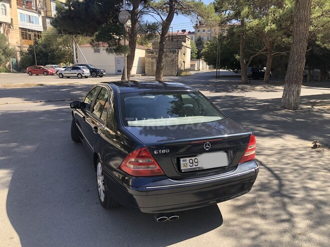 Mercedes C 180 2001, 300,000 km - 2.0 l - Bakı