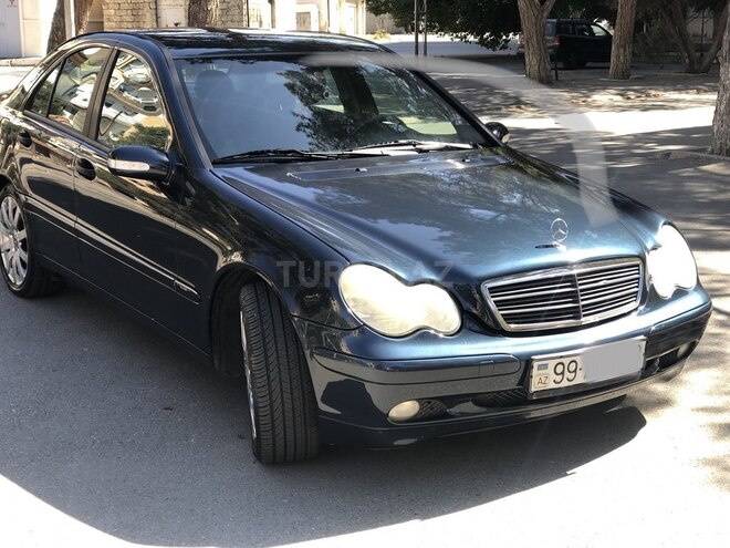 Mercedes C 180 2001, 300,000 km - 2.0 l - Bakı