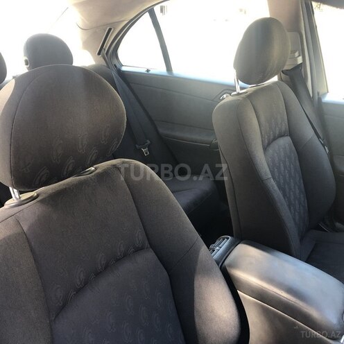 Mercedes C 180 2001, 300,000 km - 2.0 l - Bakı