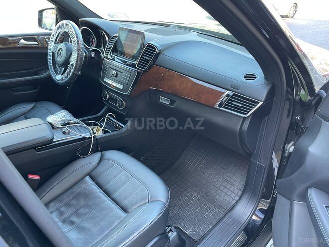 Mercedes GLS 500 2018, 66,000 km - 3.0 l - Bakı