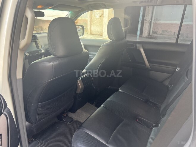 Toyota Prado 2012, 206,000 km - 2.7 l - Bakı