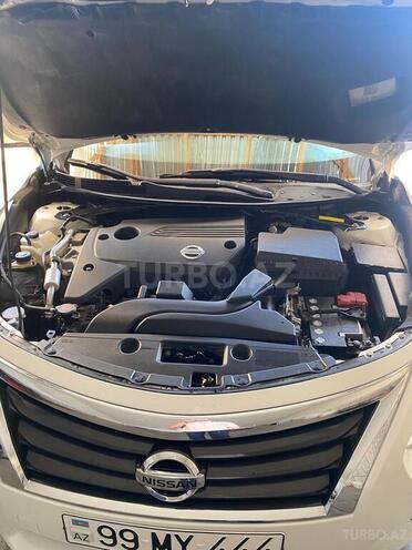 Nissan Altima 2014, 224,000 km - 2.5 l - Salyan