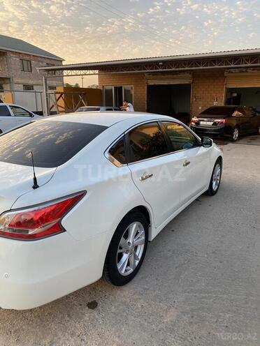Nissan Altima 2014, 224,000 km - 2.5 l - Salyan
