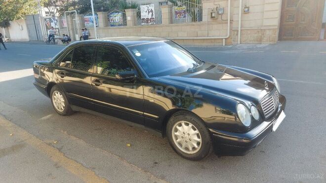 Mercedes E 200 1998, 505,000 km - 2.0 l - Bakı