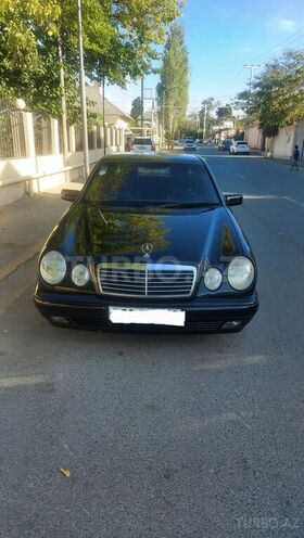 Mercedes E 200 1998, 505,000 km - 2.0 l - Bakı