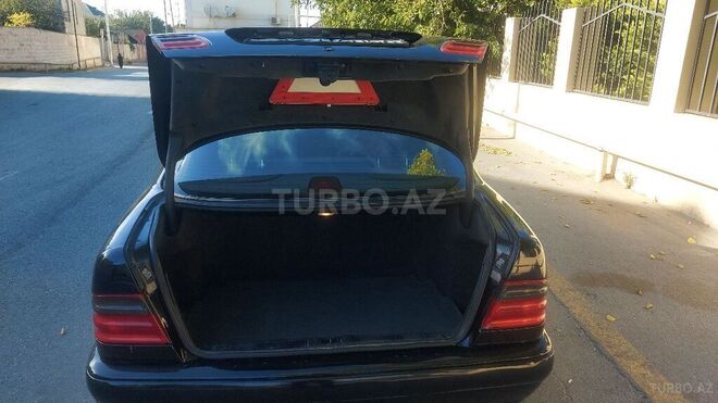 Mercedes E 200 1998, 505,000 km - 2.0 l - Bakı