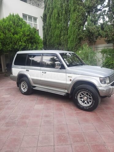 Mitsubishi Pajero 1996, 340,000 km - 2.8 l - Bakı