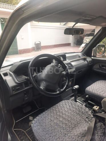 Mitsubishi Pajero 1996, 340,000 km - 2.8 l - Bakı