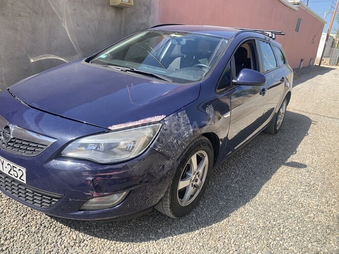 Opel Astra 2011, 350,000 km - 1.3 l - Bakı