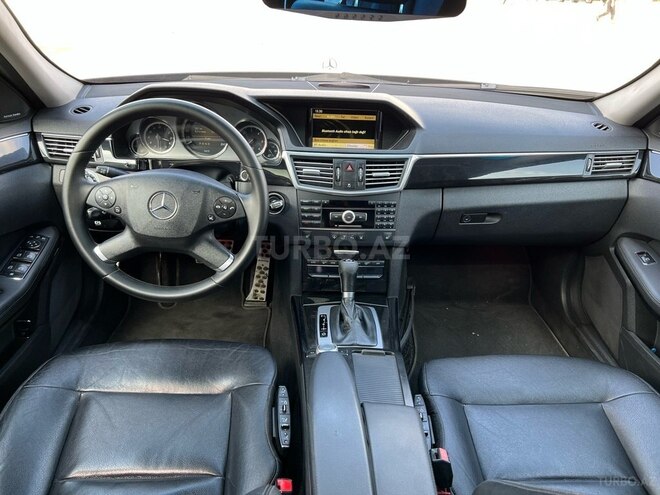 Mercedes E 250 2009, 299,000 km - 2.2 l - Bakı