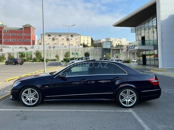 Mercedes E 250 2009, 299,000 km - 2.2 l - Bakı