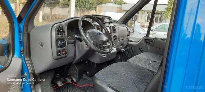 Ford Transit 2001, 309,000 km - 2.4 l - Balakən
