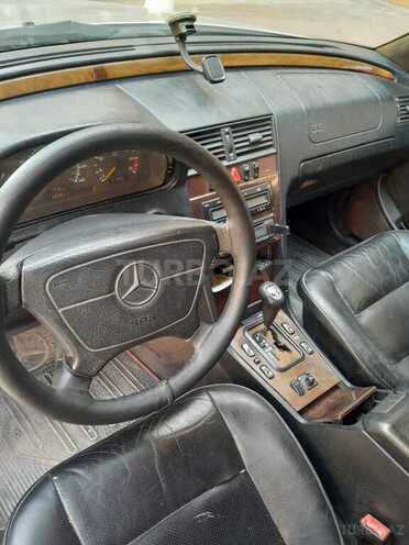 Mercedes C 280 1999, 355,000 km - 2.8 l - Sabirabad