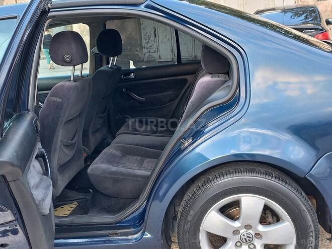Volkswagen Jetta 2002, 245,875 km - 2.0 л - Sumqayıt