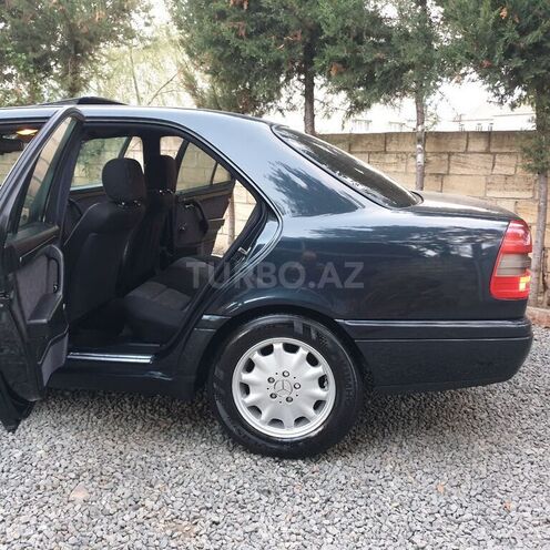 Mercedes C 180 1996, 235,478 km - 1.8 l - Lənkəran