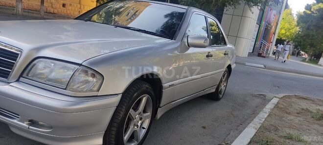 Mercedes C 200 1998, 230,000 km - 2.0 л - Bakı