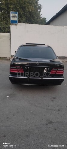 Mercedes E 270 2001, 347,258 km - 2.7 l - Ağdaş