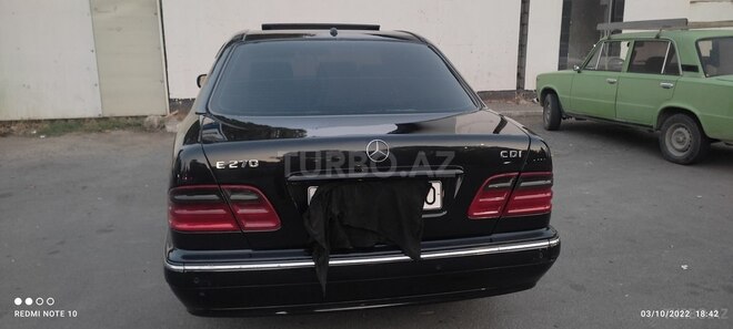 Mercedes E 270 2001, 347,258 km - 2.7 l - Ağdaş