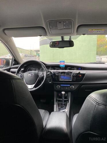 Toyota Corolla 2013, 137,600 km - 1.6 l - Bakı
