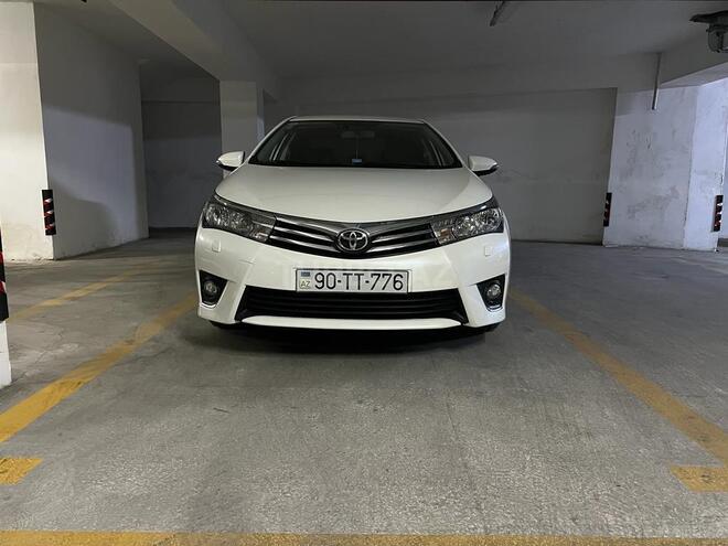 Toyota Corolla 2013, 137,600 km - 1.6 l - Bakı