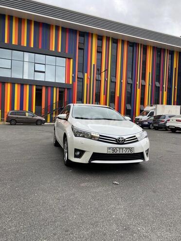 Toyota Corolla 2013, 137,600 km - 1.6 l - Bakı