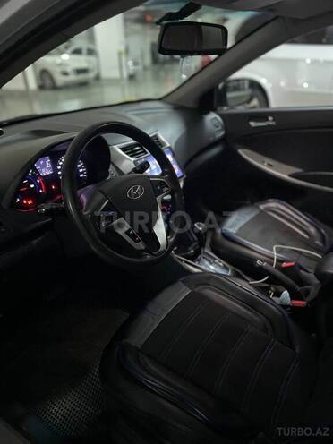 Hyundai Accent 2013, 167,900 km - 1.6 l - Bakı