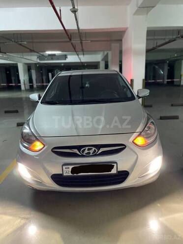 Hyundai Accent 2013, 167,900 km - 1.6 l - Bakı