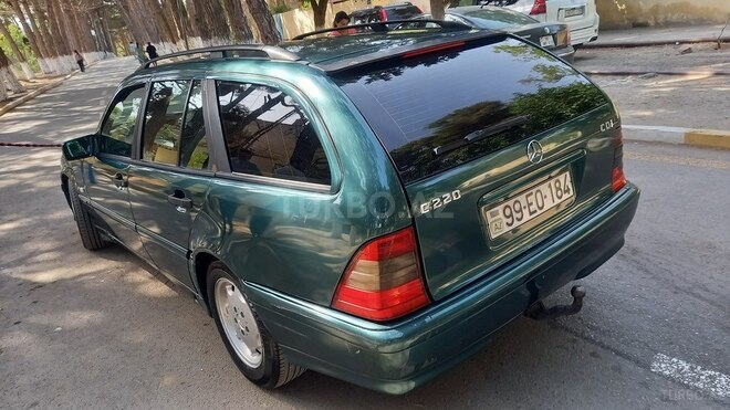 Mercedes C 220 2000, 180,000 km - 2.2 л - Sumqayıt