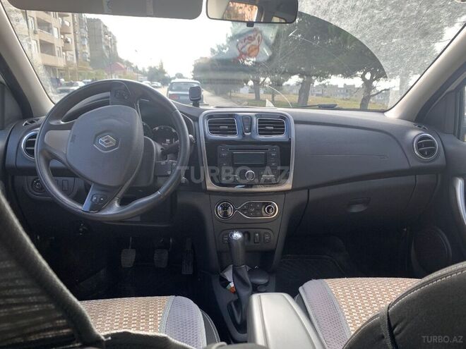 Renault Logan 2015, 82,000 km - 1.6 л - Bakı