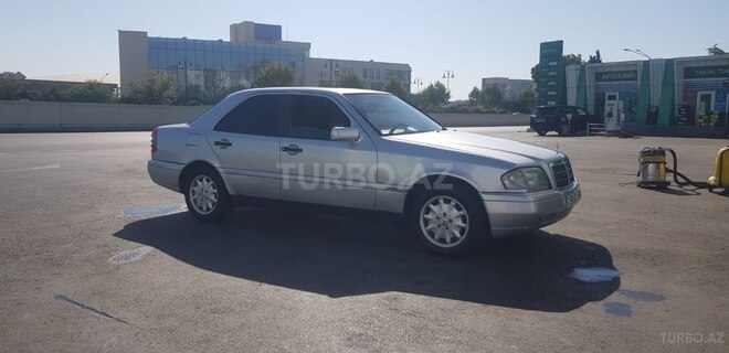 Mercedes C 220 1995, 450,000 km - 2.2 l - Bakı