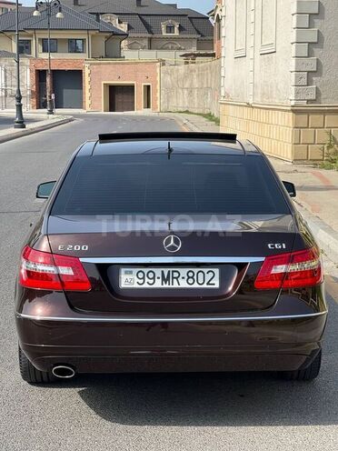 Mercedes E 200 2010, 179,585 km - 1.8 l - Bakı