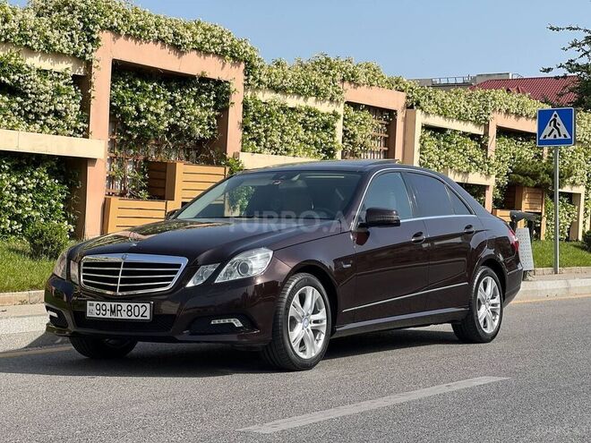 Mercedes E 200 2010, 179,585 km - 1.8 l - Bakı