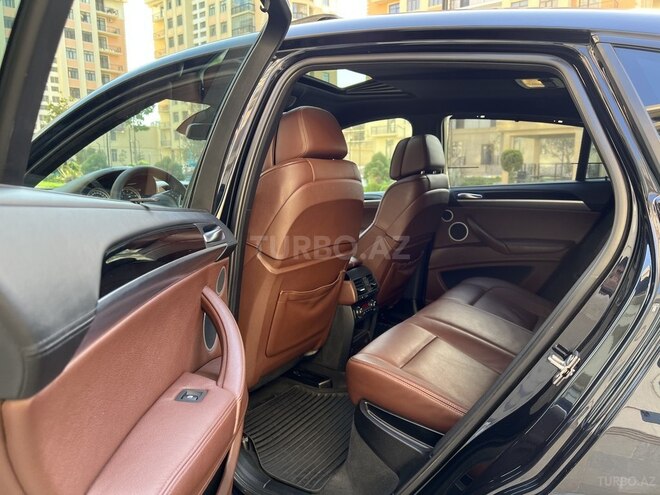BMW X6 M 2013, 141,000 km - 4.4 л - Bakı