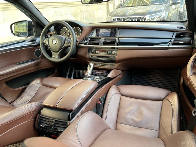 BMW X6 M 2013, 141,000 km - 4.4 л - Bakı