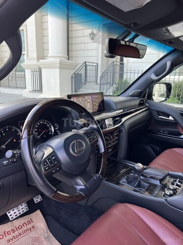 Lexus LX 570 2016, 99,000 km - 5.7 л - Bakı